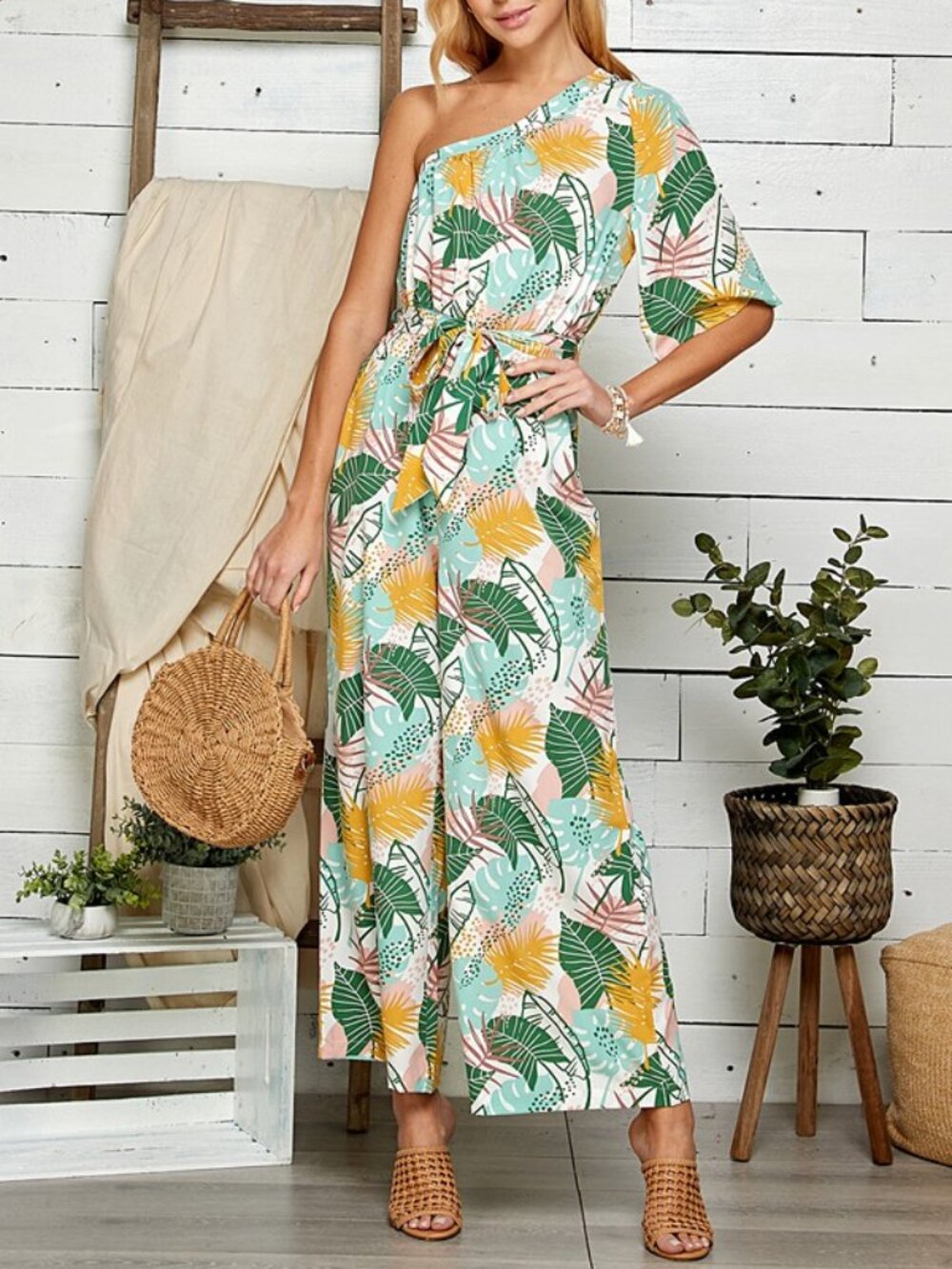 One‎ Shoulder Multi-Color Tropical Leaf Print Jumpsuit